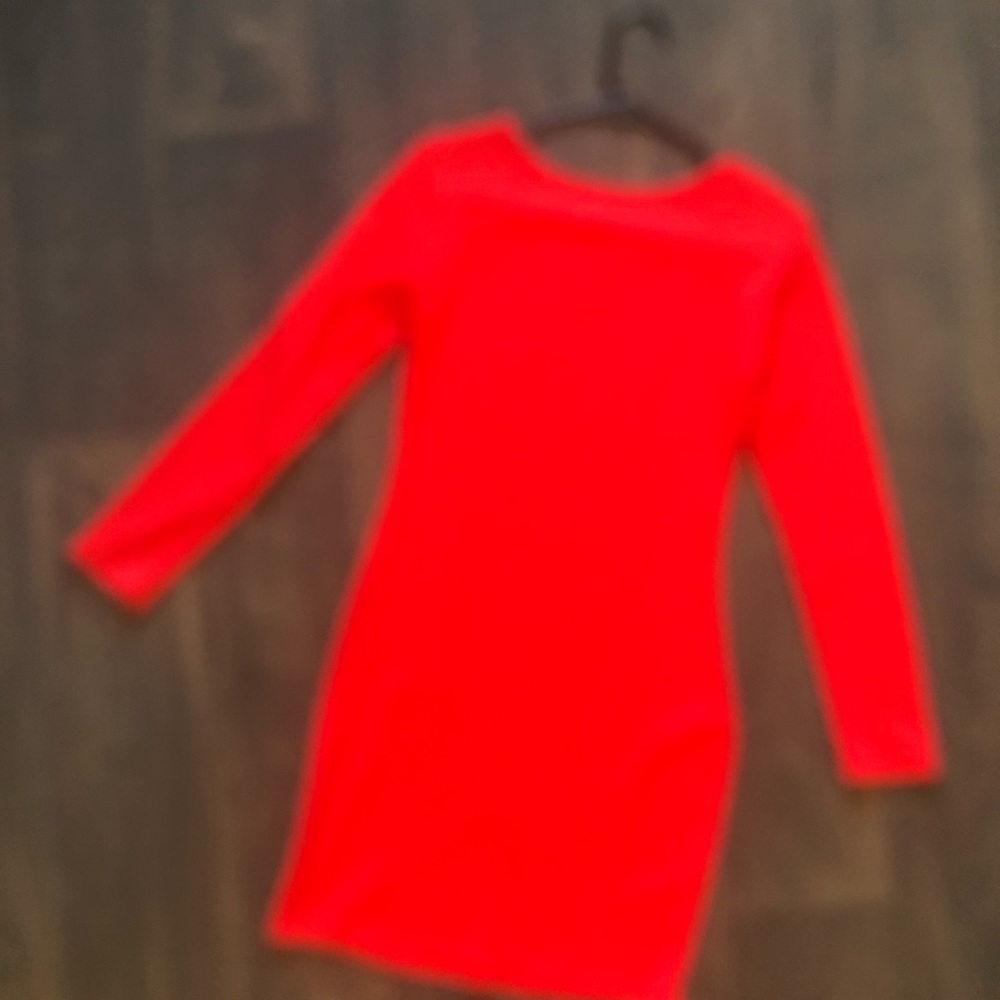Red Bodycon Dress - Picture 2 of 3